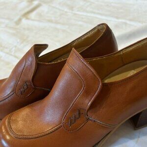 Vintage Gallop Brown Loafers